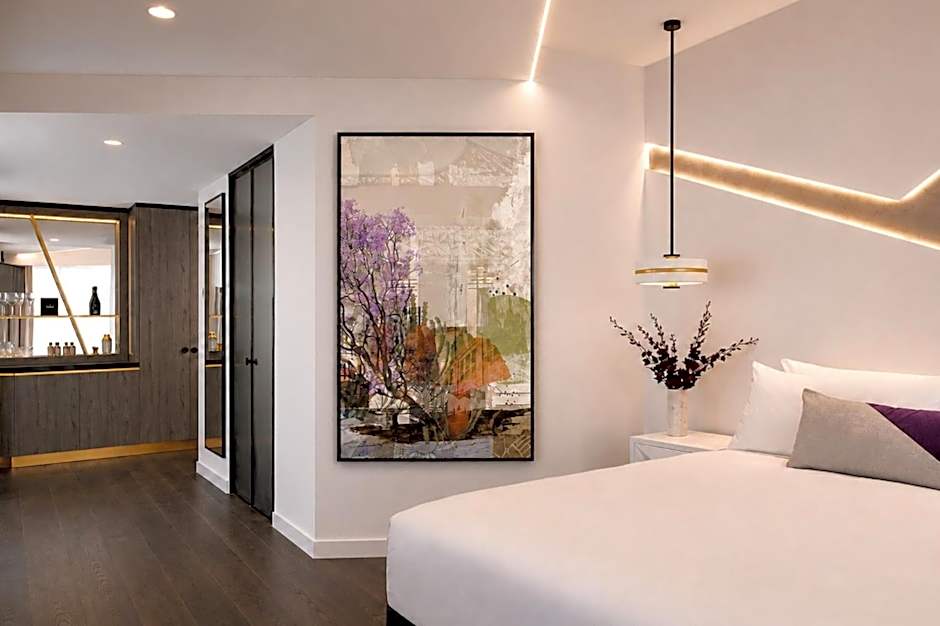 Photo 1 of 4 of Premium 1 King Bed
