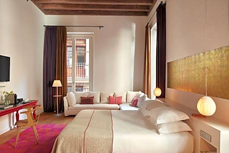 Junior Suite (1-2 Adults)