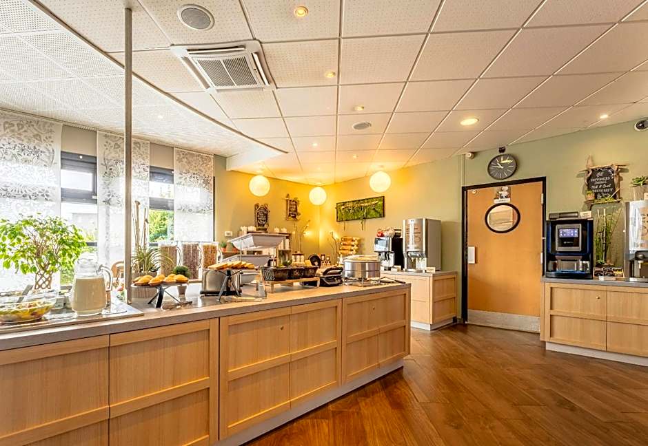 B&B HOTEL Calais Terminal Cité Europe 4 étoiles