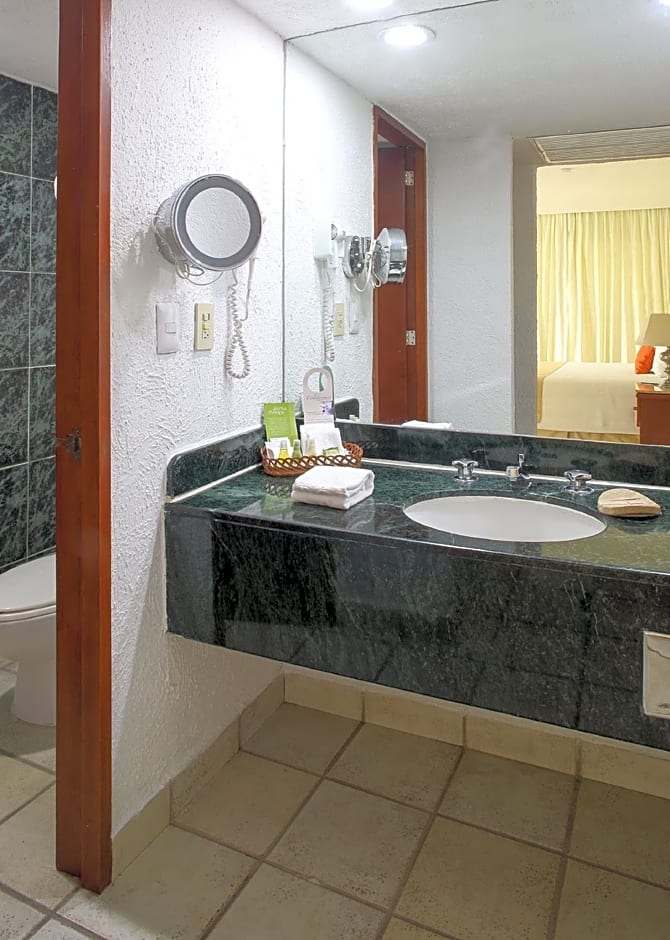 Emporio Ixtapa - with Optional All Inclusive