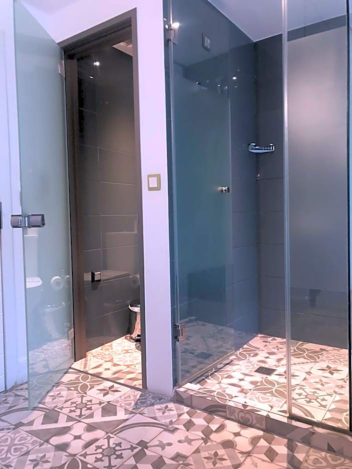 Blue Bottle Boutique Hotel