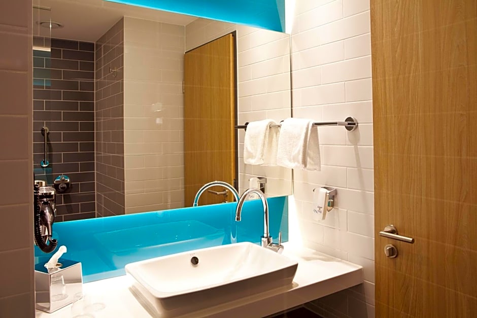 Holiday Inn Express Darmstadt By IHG