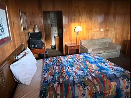 Queen Room