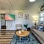 Daytona Shores Inn and Suites