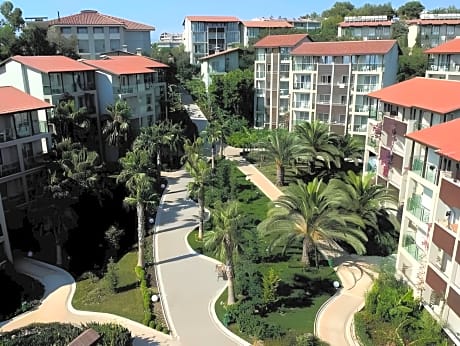 Sealife Buket Resort & Beach Hotel