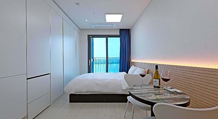 World Sky Residence Hotel