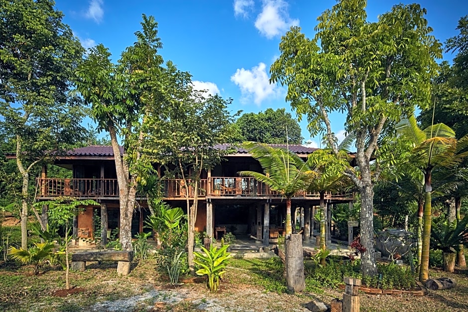 Bambuh Boutique Homestay - Adult Only
