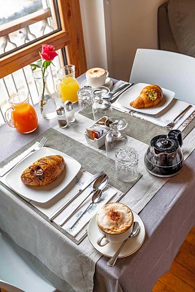 Venice Friends Residence