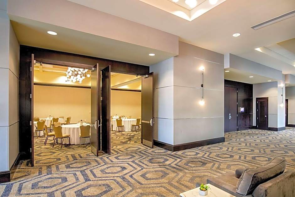 Hilton Columbus/Polaris