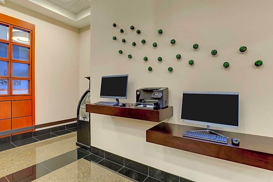 Drury Inn & Suites Arnold