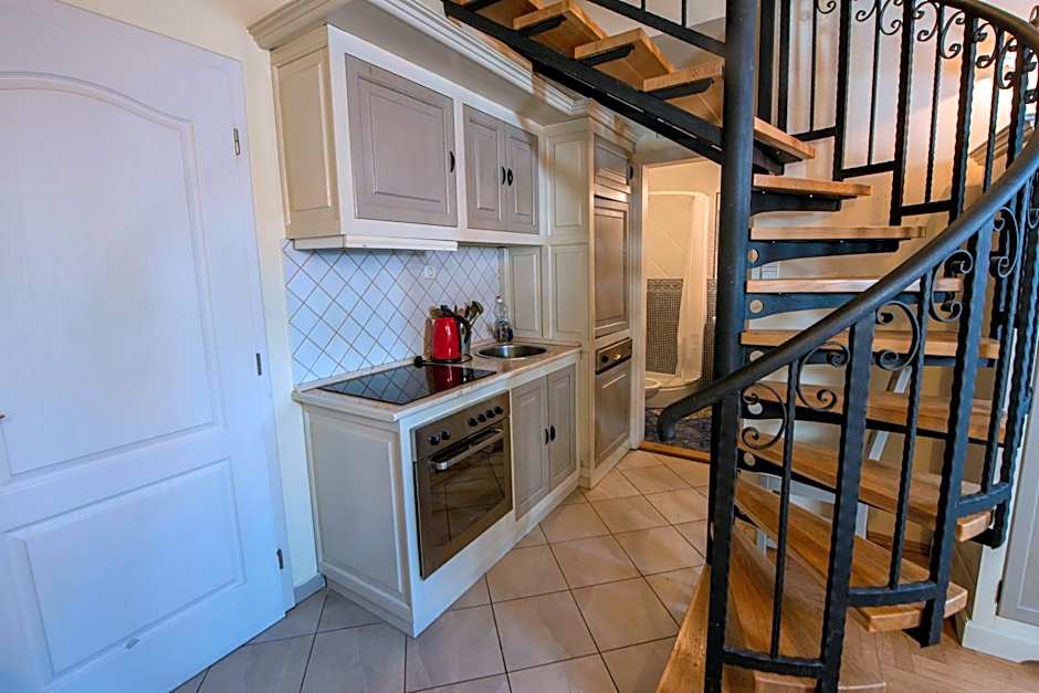 Pater Apartments and Rooms