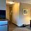 Super 8 by Wyndham Guelph