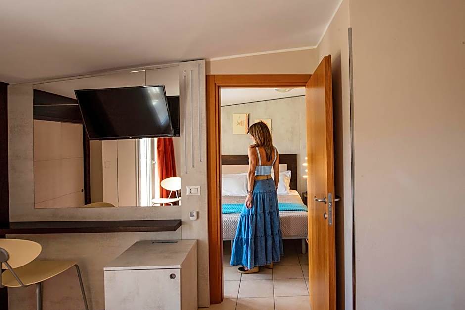 Hotel Ombretta Mare