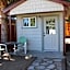 Lake View Lodge