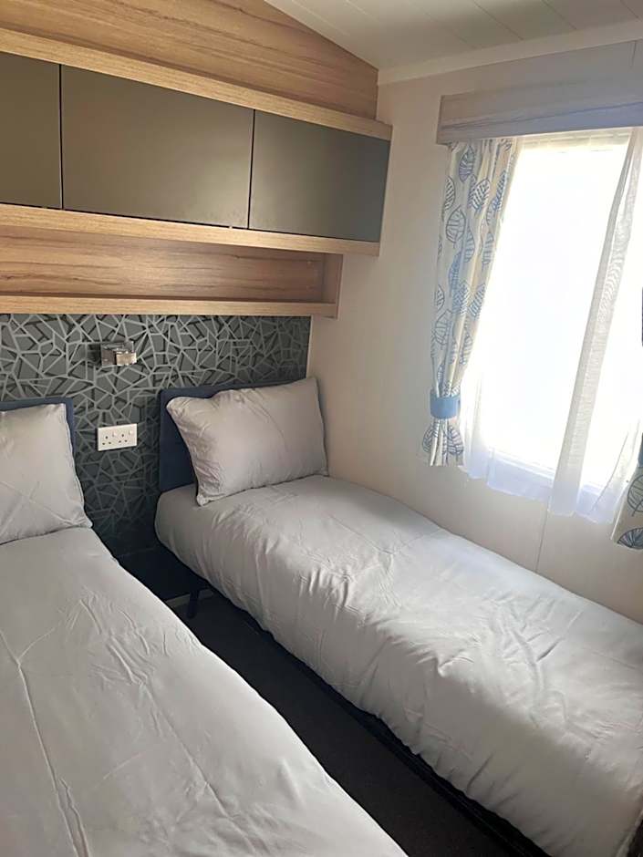 Coastal Caravan Seton Sands