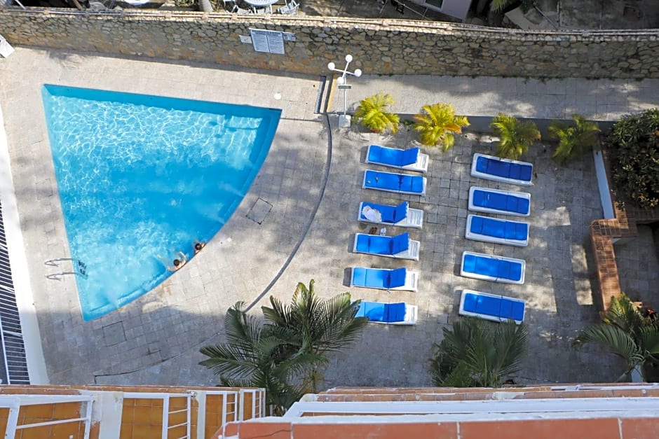 Alba Suites Acapulco