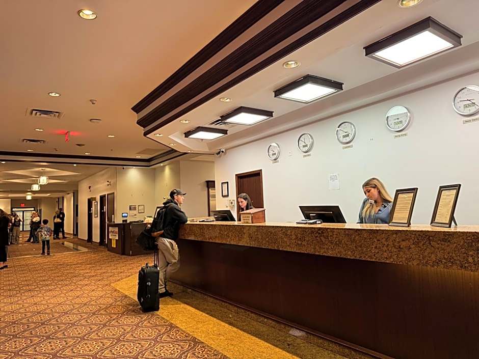 Divya Sutra Plaza and Conference Centre Calgary Airport