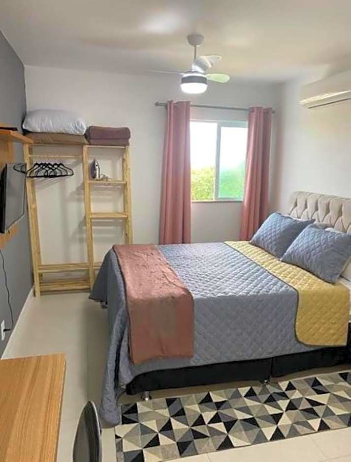 Apartamento no Golden Lake - pé na areia, agua de côco e cervejinha