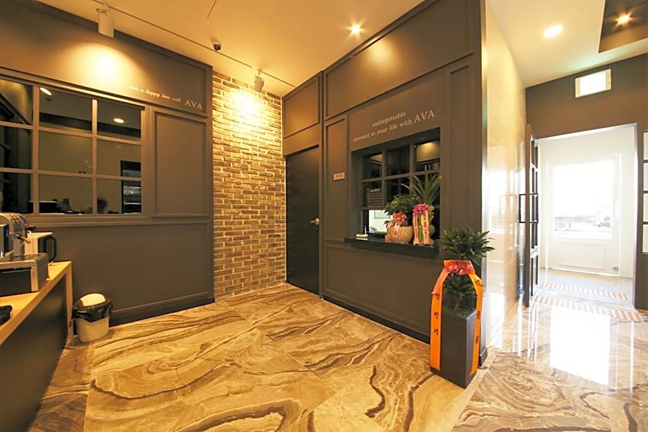 Premium Ava Hotel