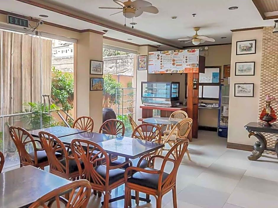 RedDoorz Plus New Era Budget Hotel Mabolo former RedDoorz near Landers Superstore Cebu City