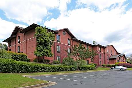 Suburban Studios Macon North