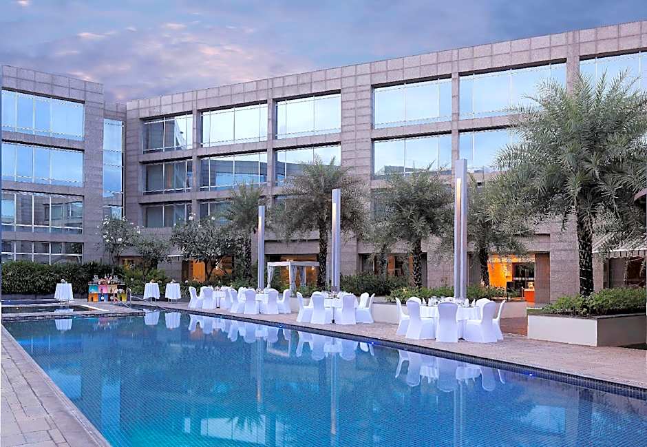 Hilton Bangalore Embassy Golflinks