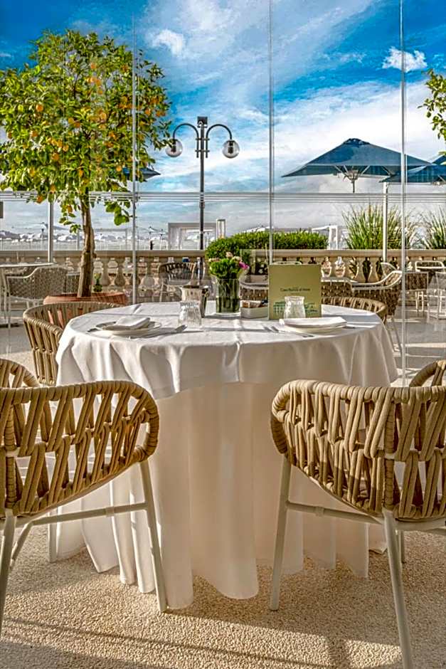 Casa Bianca Al Mare