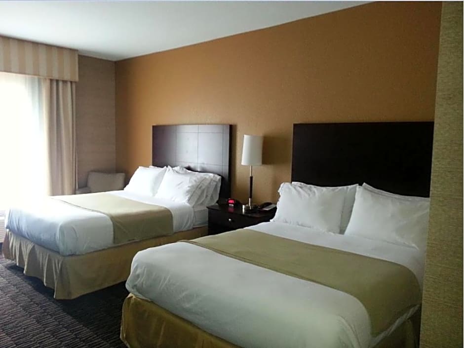 Holiday Inn Express & Suites Arkadelphia - Caddo Valley