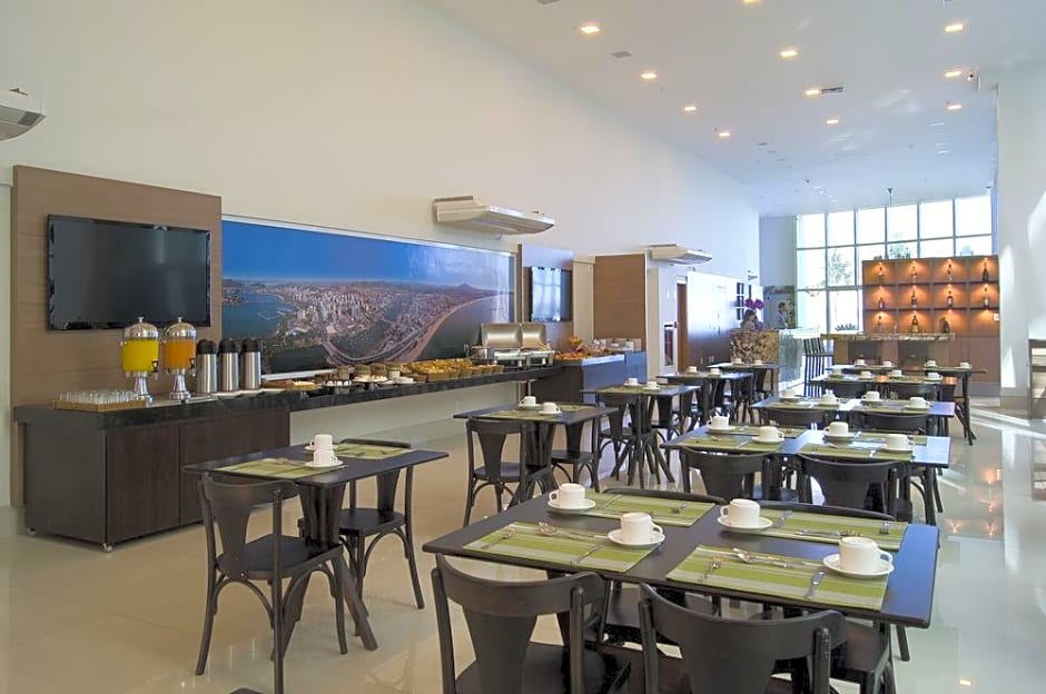 Alameda Vitoria Hotel