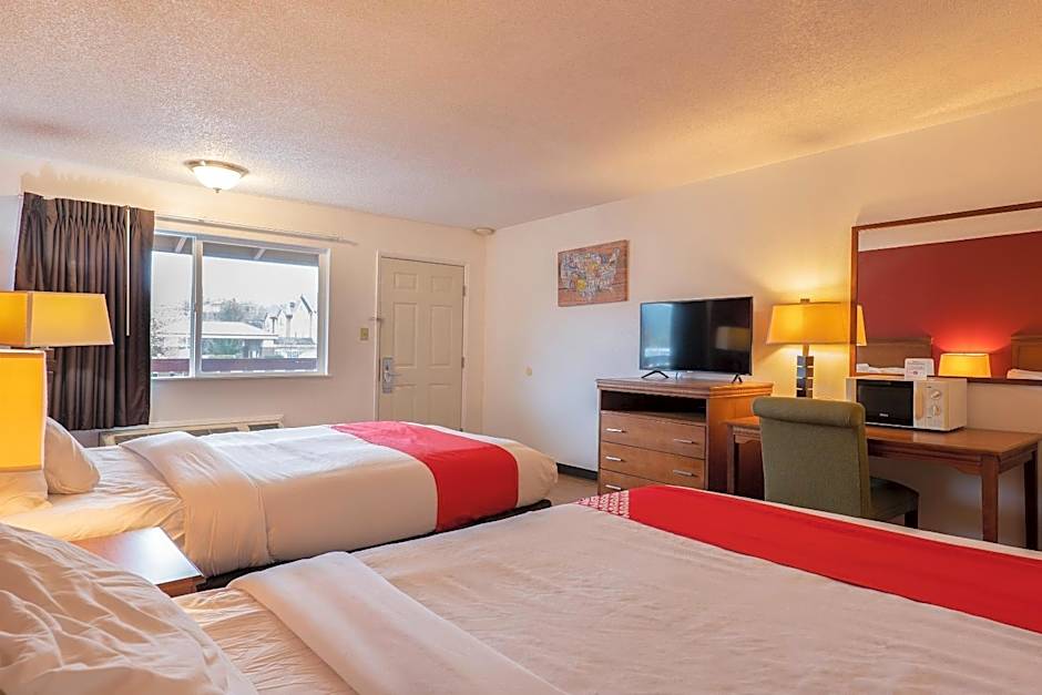 OYO Hotel Chehalis I-5 South