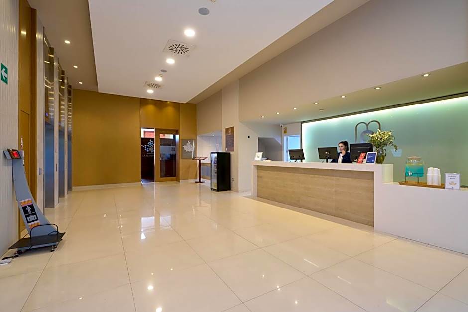 M.A. Hotel Sevilla Congresos