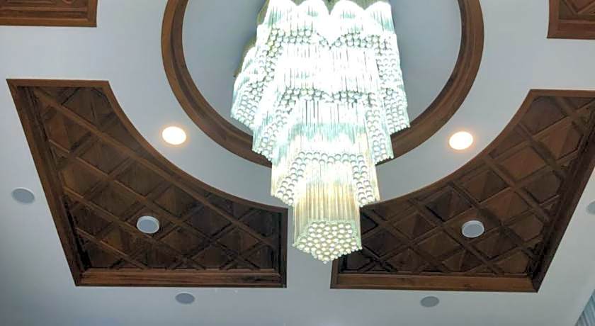 Dragon Phoenix Hotel