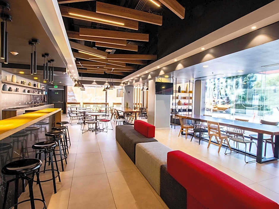 ibis Tijuana