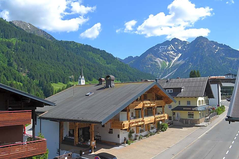 Alp-Chalet