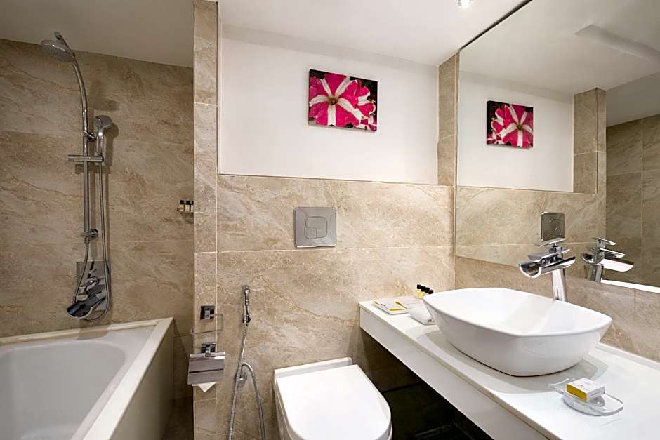 Ramada by Wyndham Dehradun Chakrata Road