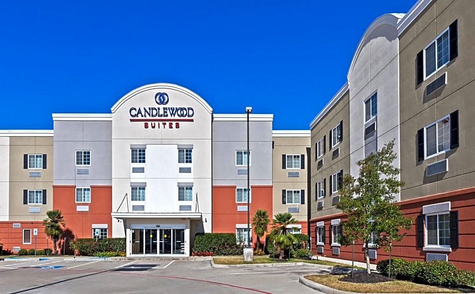 Candlewood Suites Pearland By IHG