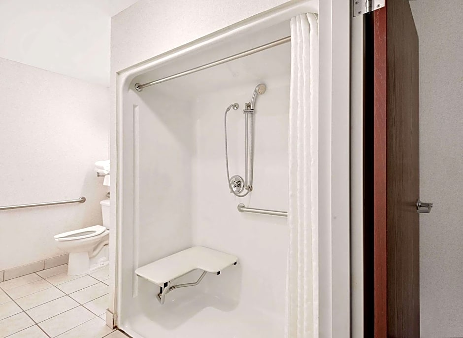 Microtel Inn and Suites Hagerstown