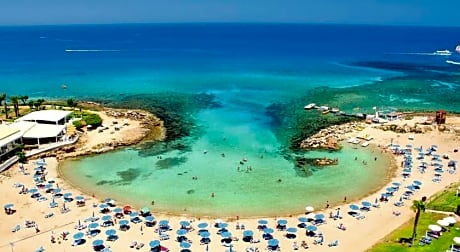 Marlita Beach Hotel Apartments