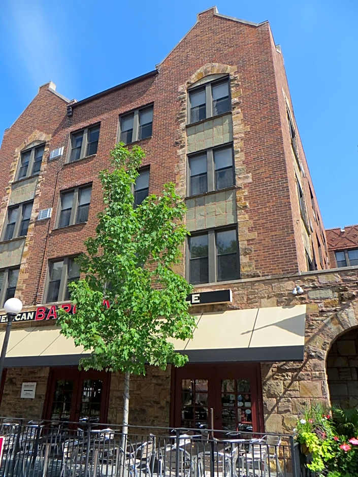 Carleton Of Oak Park