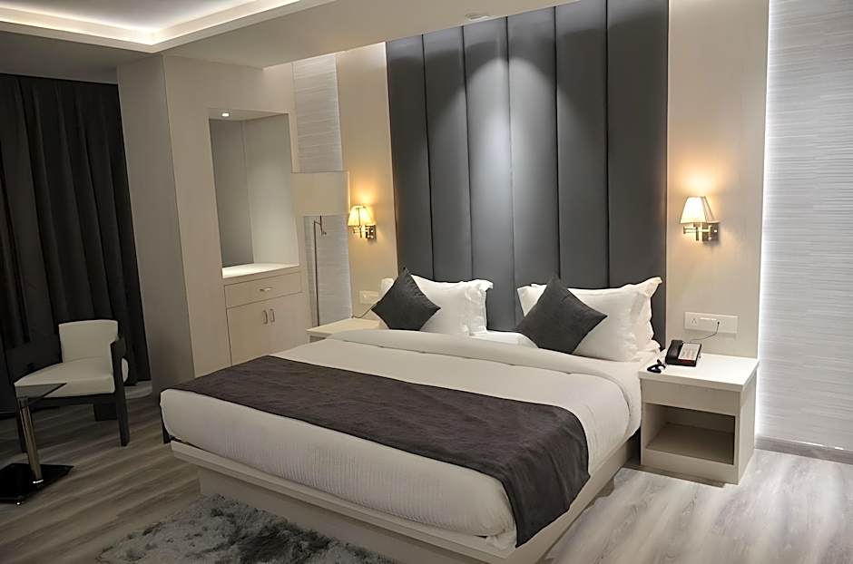 Hotel Radiance