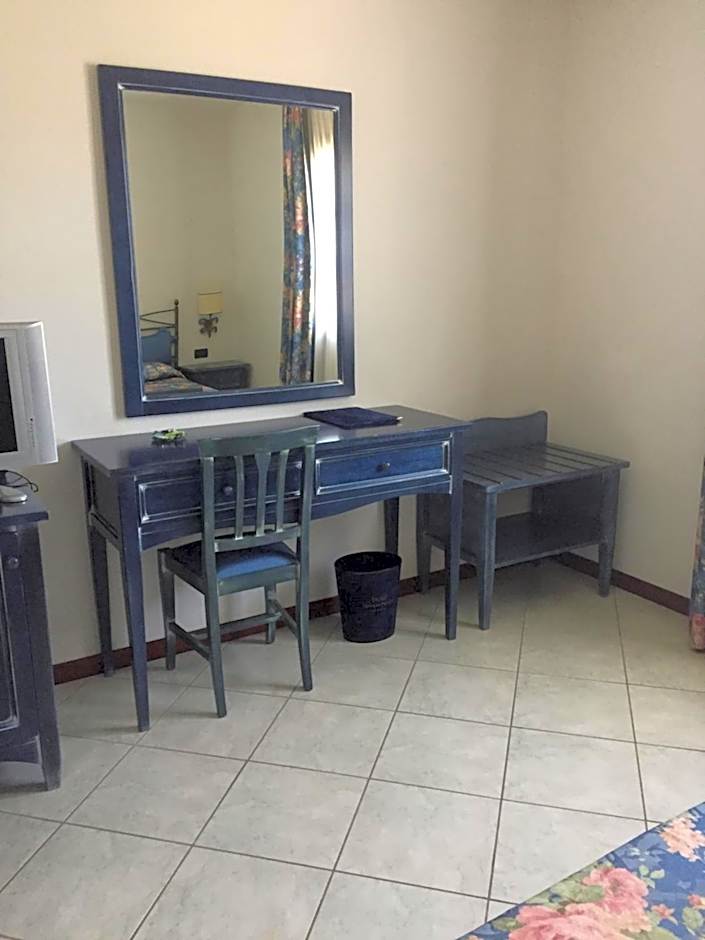 Hotel Terra Di Gallura