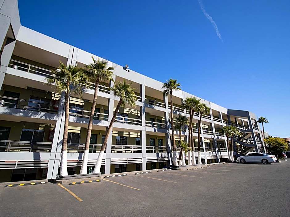 Hotel Calafia