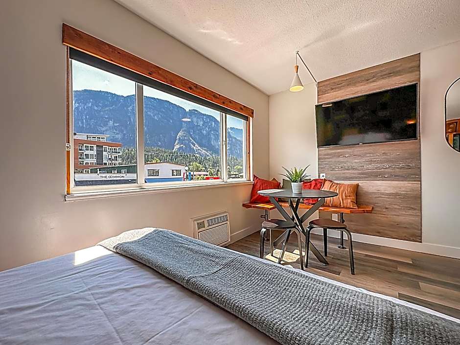 Photo 1 of 12 of Designer Room, Two Queen Beds, Kitchenette, Mountain View