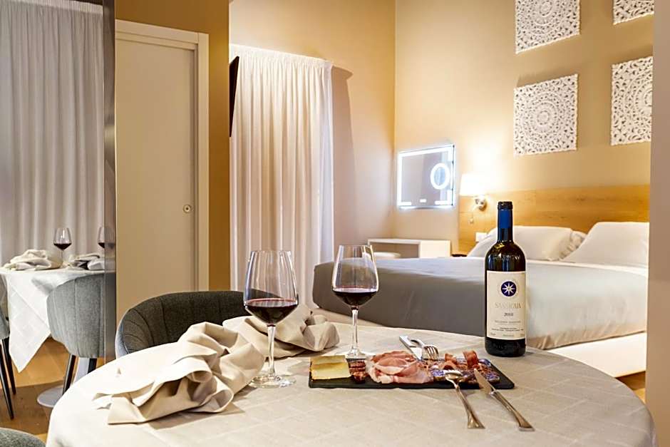 GG8 Hotel & Suite SPA