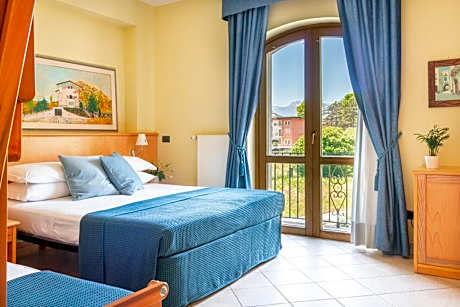 Quadruple Room with Balcony