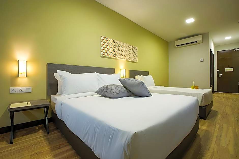 Humaira Hotel