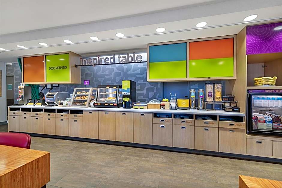 Home2 Suites by Hilton Queensbury Lake George