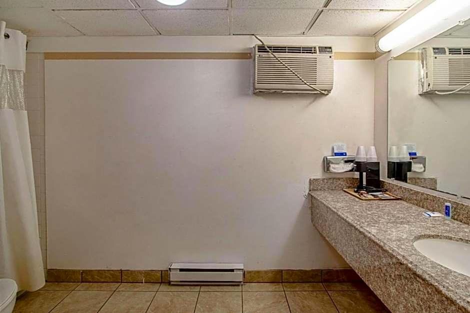 Devils Lake Inn By OYO Near Devils Lake Regional Airport