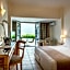 Mitsis Petit Palais Beach Hotel