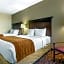 Comfort Inn & Suites Branson Meadows